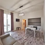 Le Due Piazze Apartment *