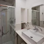 Le Due Piazze Apartment *
