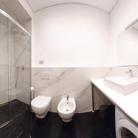 Le Due Piazze * ג'נובה