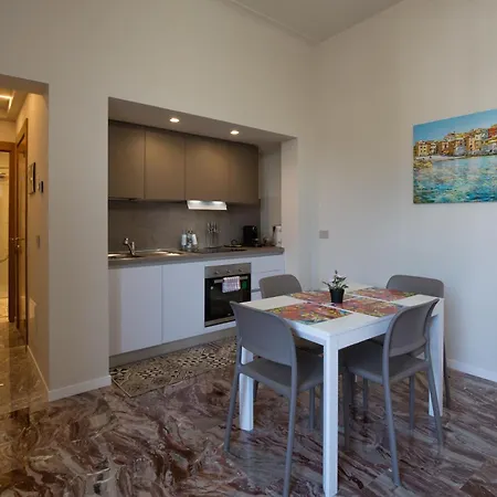 Apartment Le Due Piazze Genoa
